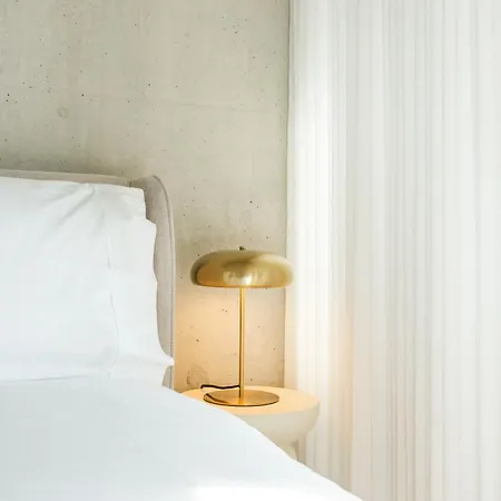 Lejlighed Inside Station *