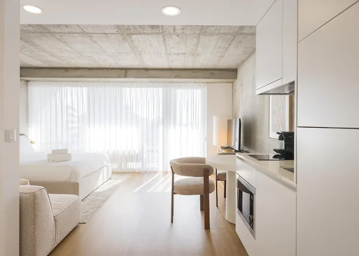 Apartment Inside Station Aveiro