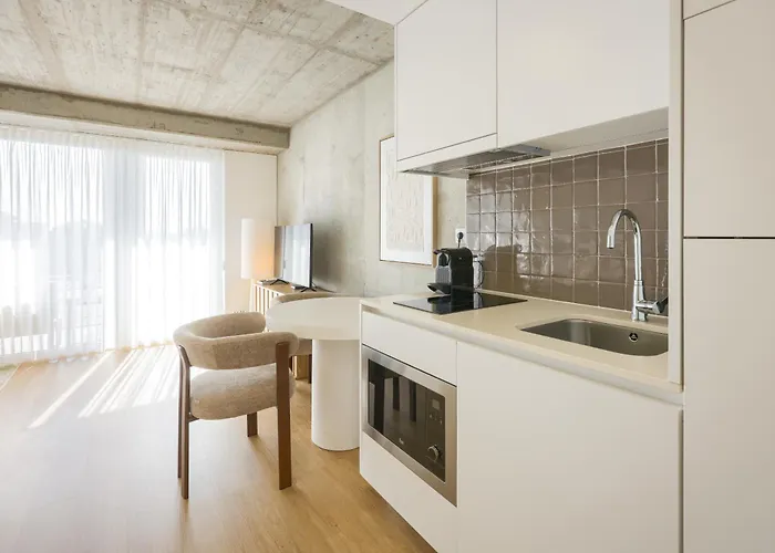 Apartment Inside Station Aveiro